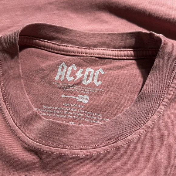 NWOT AC/DC Highway To Hell Fringe Graphic Tee - Picture 2 of 8